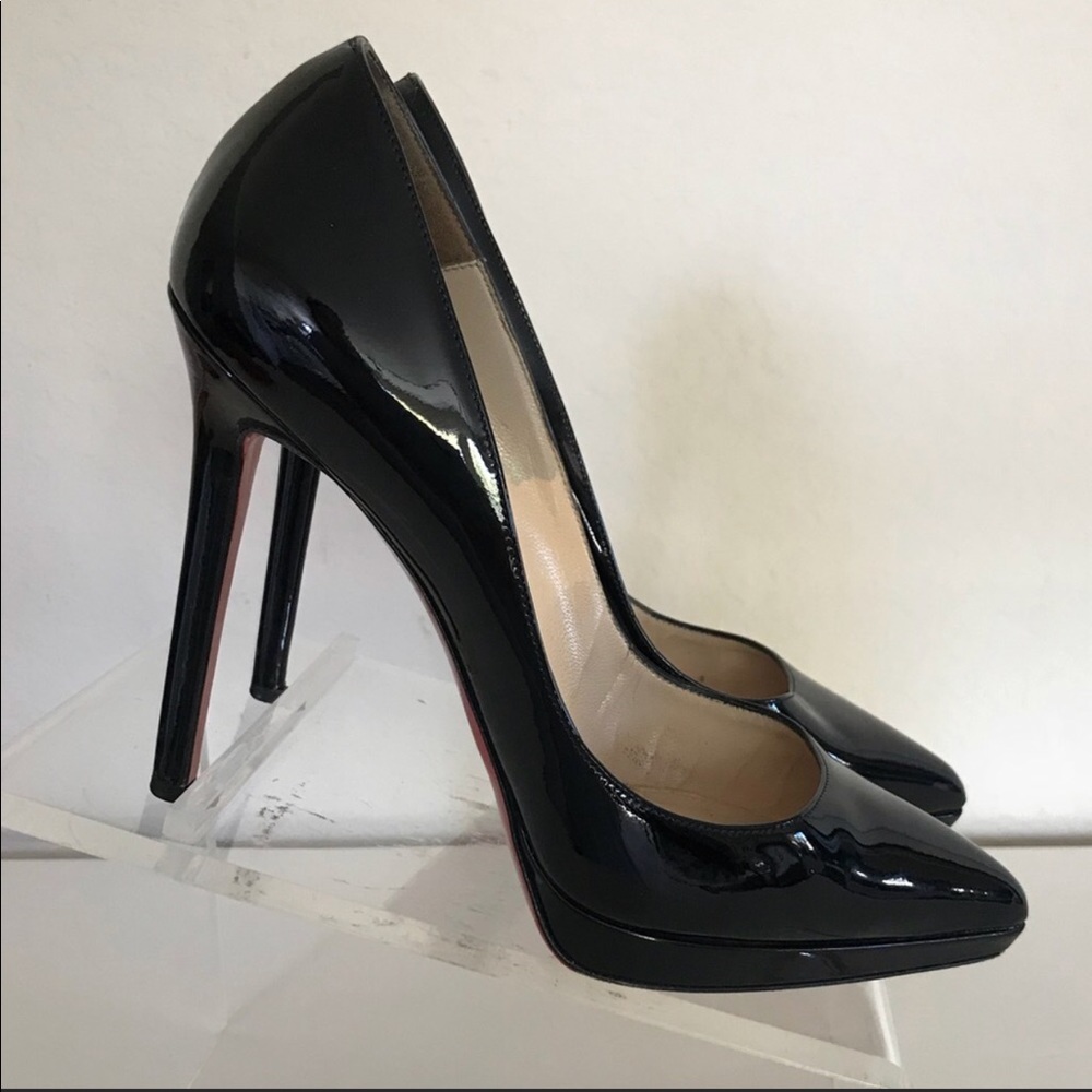 Christian Louboutin Pigalle Plato 37.5  ✨💕